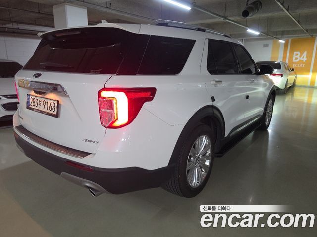 Ford Explorer 2.3 LimIted 4WD — пробег 54 211 км — фото 4 из 5