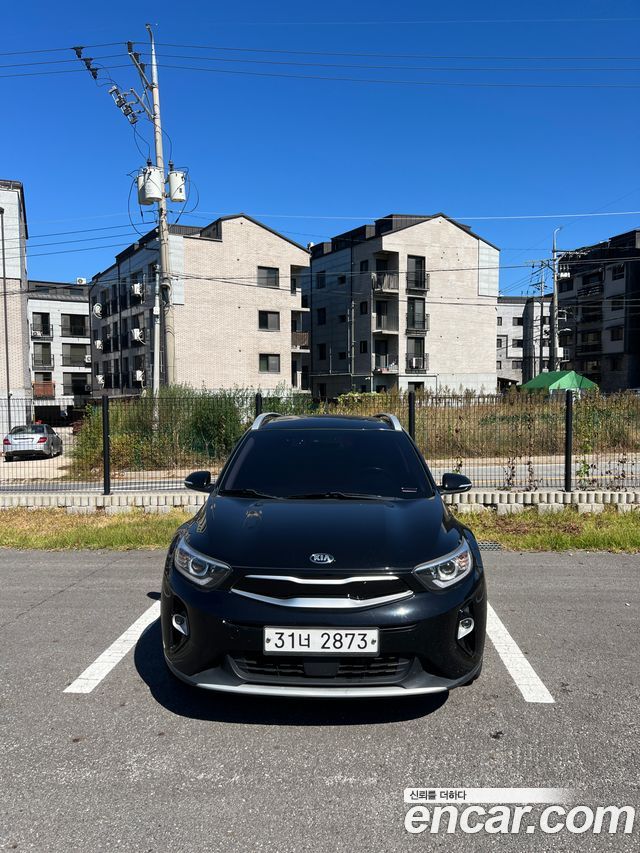 Kia Stonic из Кореи Encar
