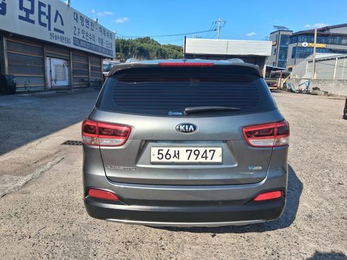 Kia Sorento Diesel 2.0 2WD Prestige — пробег 104 560 км — фото 3 из 5