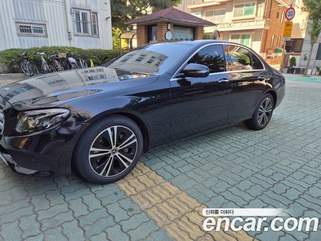 Mercedes-Benz E-Class из Кореи Encar