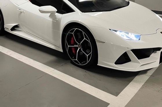 Lamborghini Huracan LP640-4 EVO Spyder — пробег 19 000 км — фото 5 из 5