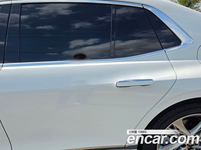 Genesis G90 Gasoline 3.5 Turbo AWD — пробег 40 155 км — фото 3 из 5