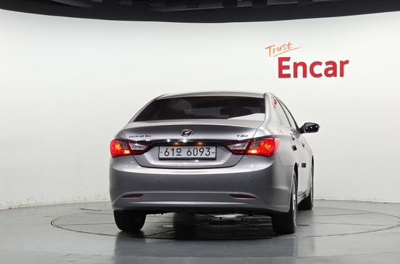 Hyundai Sonata Premier — пробег 46 460 км — фото 4 из 5