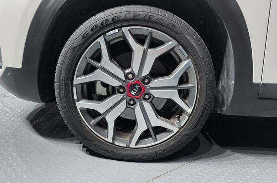 Kia Seltos Gasoline 1.6 Turbo 2WD Noblesse — пробег 72 327 км — фото 5 из 5