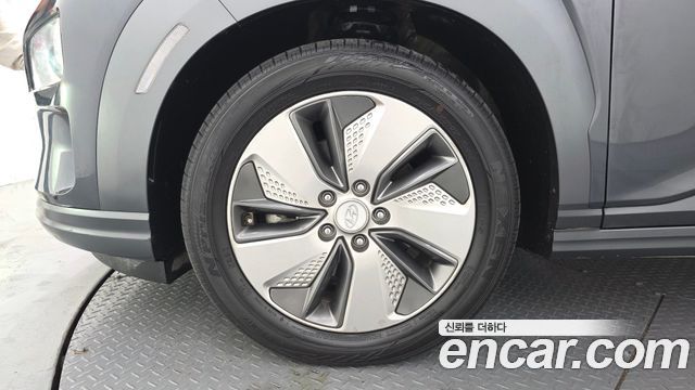 Hyundai Kona Premium — пробег 154 771 км — фото 5 из 5
