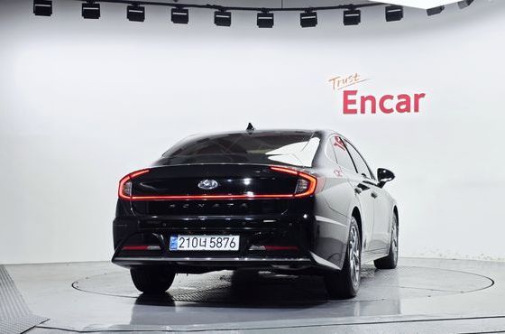 Hyundai Sonata 2.0 Premium Plus — пробег 26 502 км — фото 4 из 5