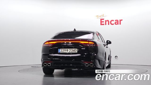 Kia Stinger 2.5 AWD Masters — пробег 87 472 км — фото 4 из 5