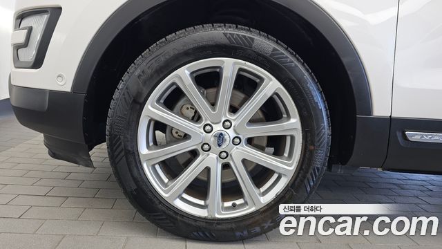 Ford Explorer 2.3 Limited 4WD 5th — пробег 73 036 км — фото 5 из 5