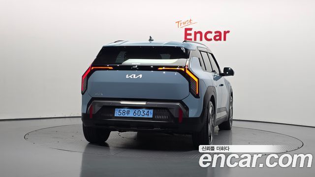 Kia EV3 из Кореи Encar
