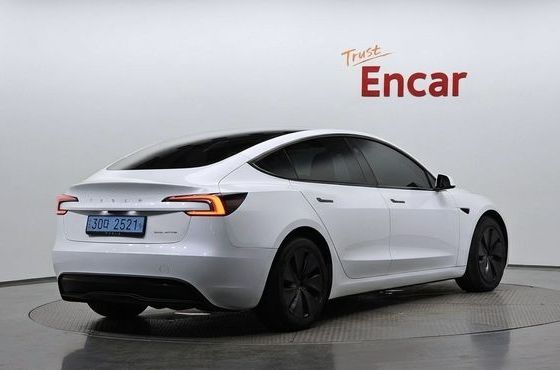Tesla Model 3 Long Range AWD — пробег 42 863 км — фото 2 из 5