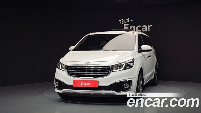 Kia Carnival из Кореи Encar