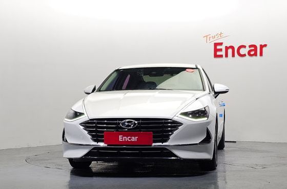 Hyundai Sonata 2.0 Premium — пробег 160 834 км — фото 3 из 5