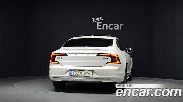 Volvo S90 B6 AWD Inscription — пробег 32 606 км — фото 4 из 5