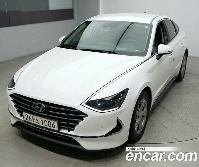 Hyundai Sonata 2.0 Smart — пробег 105 800 км — фото 3 из 5