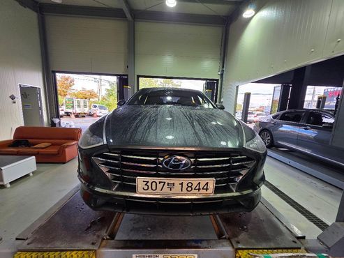 Hyundai Sonata 2.0 Premium Family — пробег 137 358 км — фото 1 из 2