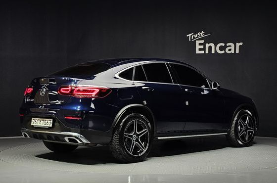 Mercedes-Benz GLC-Class GLC300 4MATIC Premium Coupe — пробег 52 277 км — фото 2 из 5