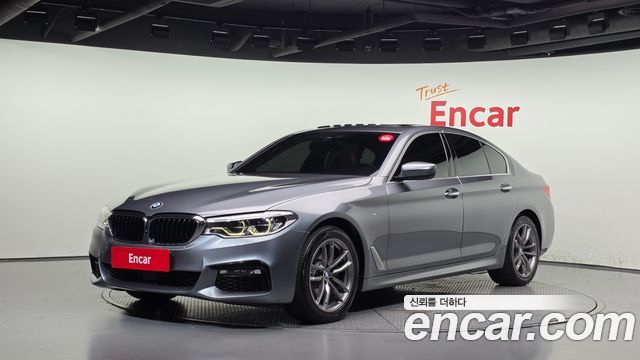 BMW 5-Series 520d xDrive M Sport Package Plus — пробег 175 529 км — фото 1 из 5