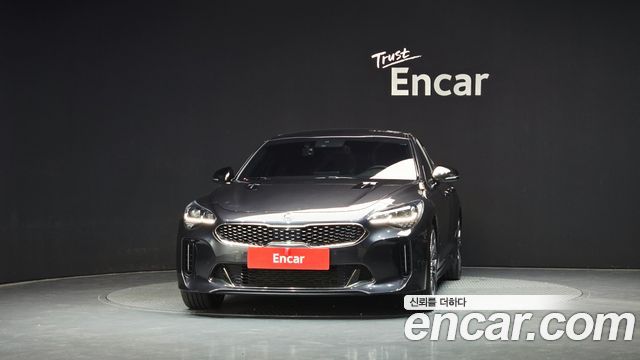 Kia Stinger 2.0 Turbo 2WD Platinum — пробег 125 422 км — фото 3 из 5