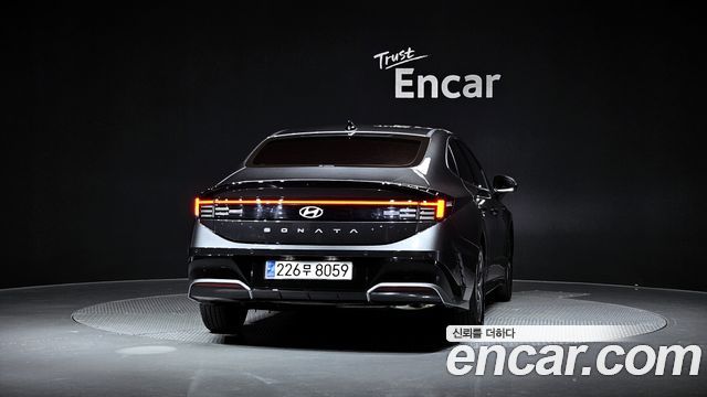 Hyundai Sonata Premium — пробег 16 587 км — фото 4 из 5