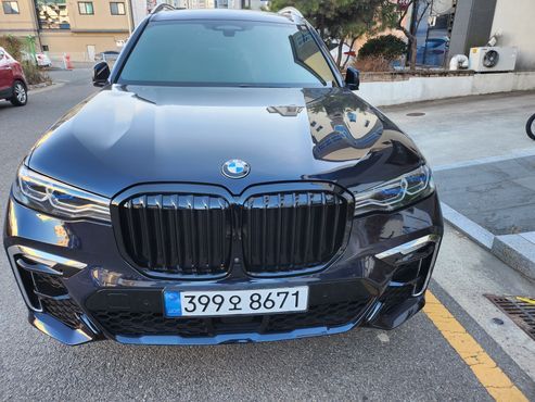BMW X7 xDrive 40i M Sport 6STR — пробег 78 000 км — фото 3 из 5