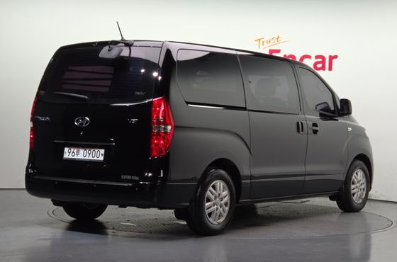 Hyundai Starex Van 5-Seater Modern — пробег 106 121 км — фото 2 из 5