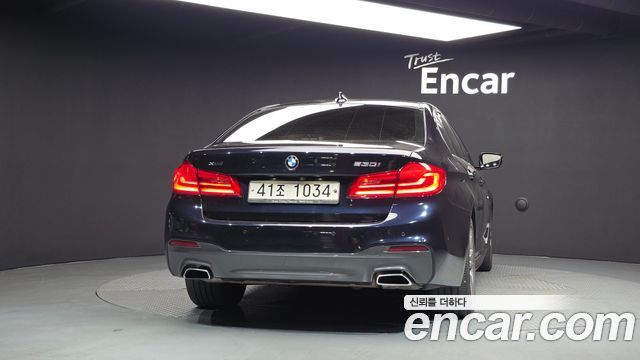 BMW 5-Series 530i xDrive M Sport Package Plus — пробег 110 154 км — фото 4 из 5