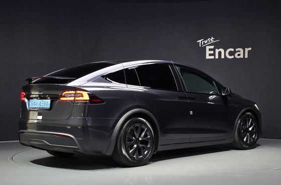 Tesla Model X AWD — пробег 14 511 км — фото 2 из 5