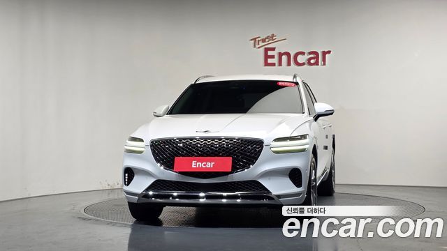 Genesis GV70 2.5T Gasoline 2WD — пробег 24 258 км — фото 3 из 5