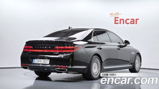 Genesis G90 из Кореи Encar
