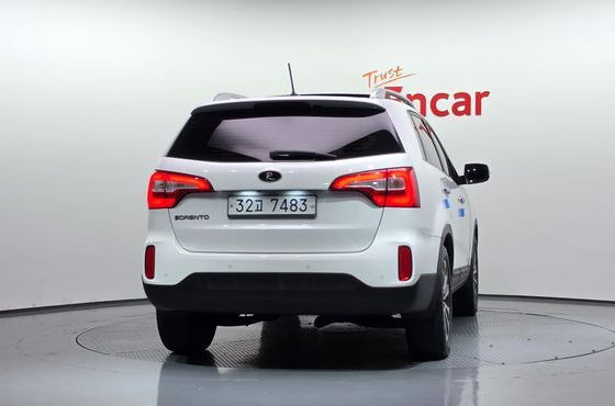Kia Sorento Diesel 2.0 2WD TLX Special — пробег 158 914 км — фото 4 из 5