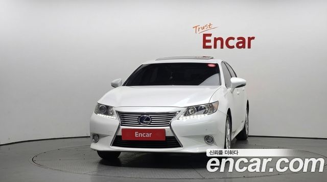 Lexus ES Supreme XV60 — пробег 92 640 км — фото 3 из 5