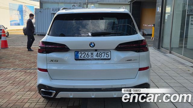 BMW X5 xDrive 40i M Sport — пробег 4 435 км — фото 2 из 4