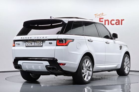 Land Rover Range Rover Sport 3.0 SDV6 HSE Dynamic — пробег 95 106 км — фото 2 из 5