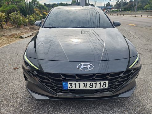 Hyundai AVANTE 1.6 Inspiration — пробег 81 000 км — фото 1 из 5