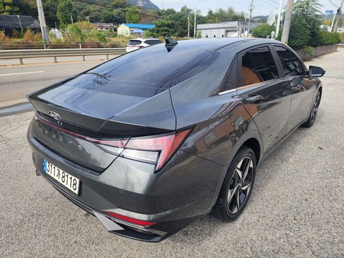 Hyundai AVANTE 1.6 Inspiration — пробег 81 000 км — фото 2 из 5