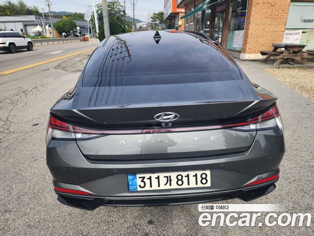 Hyundai AVANTE 1.6 Inspiration — пробег 81 000 км — фото 4 из 5