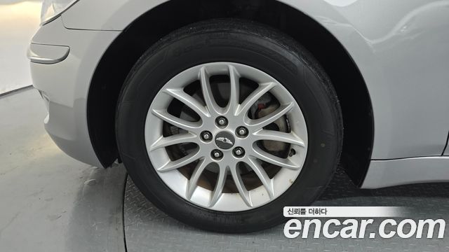 Hyundai Genesis из Кореи Encar