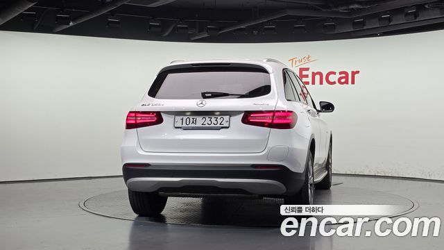 Mercedes-Benz GLC-Class GLC350e 4MATIC — пробег 95 401 км — фото 4 из 5