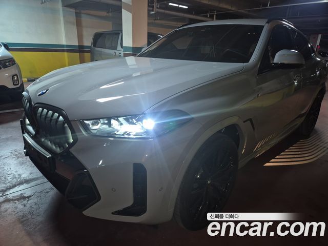 BMW X6 xDrive40d M Sport Online Exclusive — пробег 4 000 км — фото 1 из 5