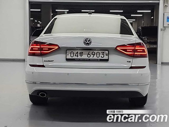 Volkswagen Passat 2.0 TSI B7 — пробег 84 838 км — фото 3 из 5