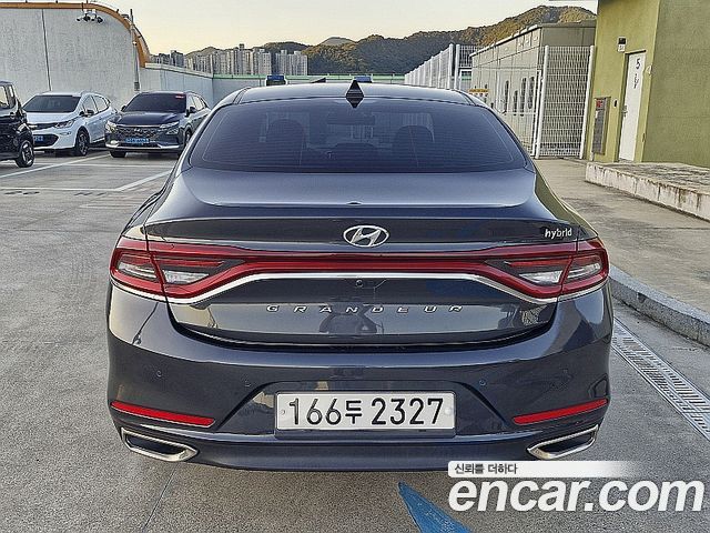 Hyundai Grandeur Exclusive — пробег 109 870 км — фото 4 из 5