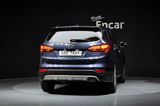 Hyundai Santafe Diesel(e-VGT) 2.0 2WD Exclusive Special — пробег 179 085 км — фото 4 из 5