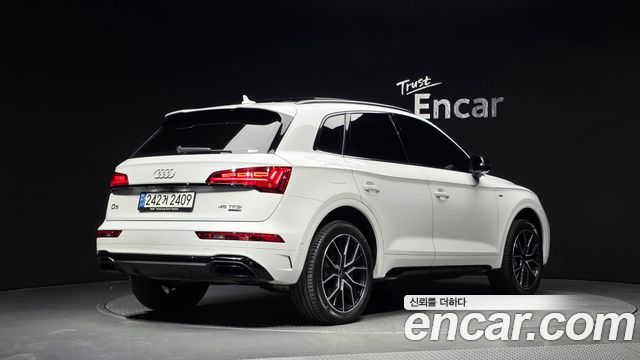 Audi Q5 45 TFSI Quattro Premium — пробег 20 168 км — фото 2 из 5