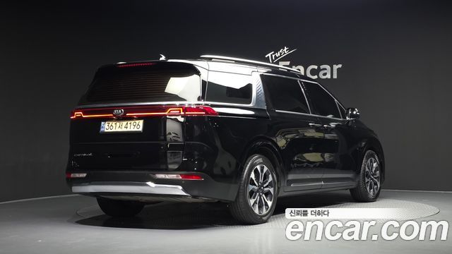 Kia Carnival из Кореи Encar