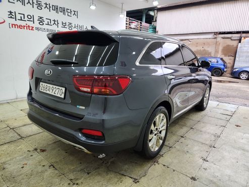 Kia Sorento Diesel 2.0 2WD Noblesse — пробег 109 619 км — фото 4 из 5