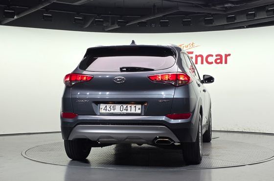 Hyundai Tucson Diesel 1.7 2WD Modern — пробег 216 903 км — фото 4 из 5