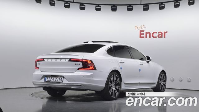 Volvo S90 B6 AWD Ultra Bright — пробег 6 565 км — фото 2 из 5