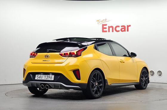 Hyundai Veloster 1.6 Turbo Sport Core — пробег 117 302 км — фото 2 из 5