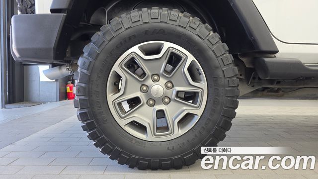 Jeep Wrangler 2.8 Diesel Rubicon 4Door — пробег 117 987 км — фото 5 из 5