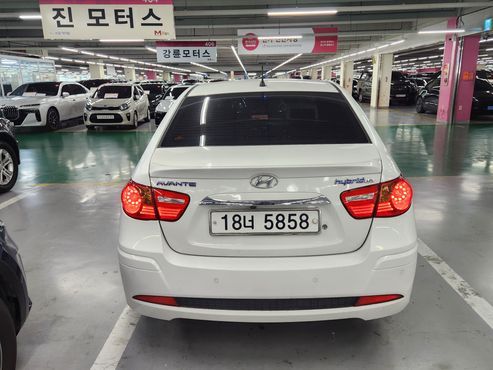 Hyundai AVANTE HDeII Standard — пробег 89 604 км — фото 4 из 5